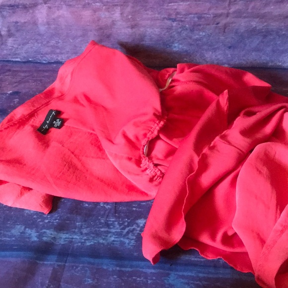 💚 3 for $15 💚 - City Triangles One Shoulder Dress, size M - Picture 7 of 8